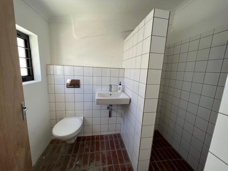 To Let 2 Bedroom Property for Rent in Woodstock Western Cape
